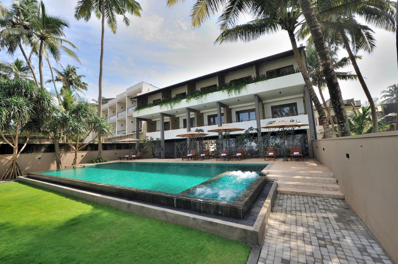 Tantalize Beach Hikkaduwa Bagian luar foto
